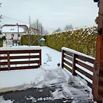 Nad Jeziorem - Mira *