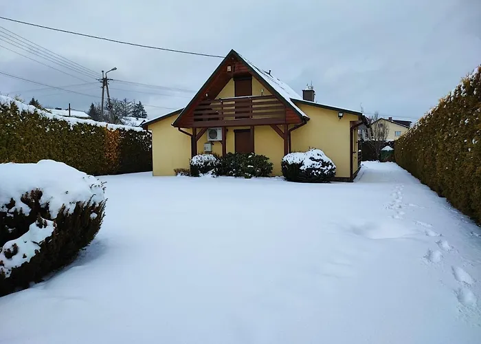 Nad Jeziorem - Mira Villa Zarzecze (Silesia)