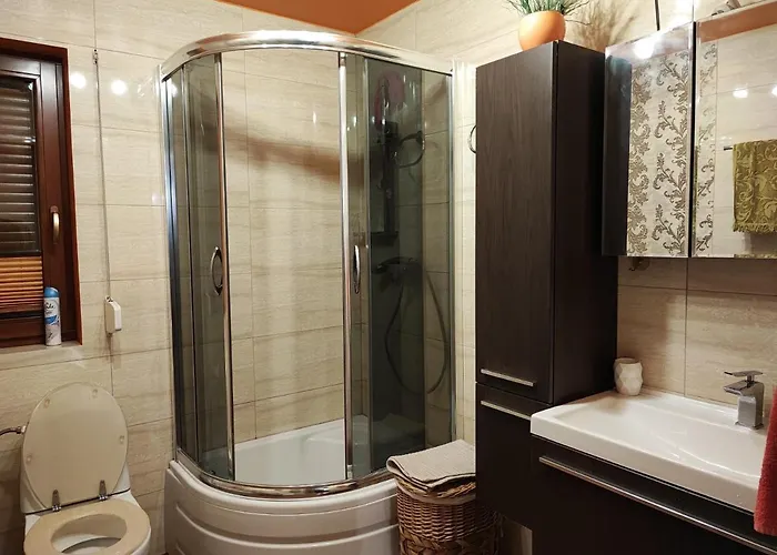 Villa Nad Jeziorem - Mira