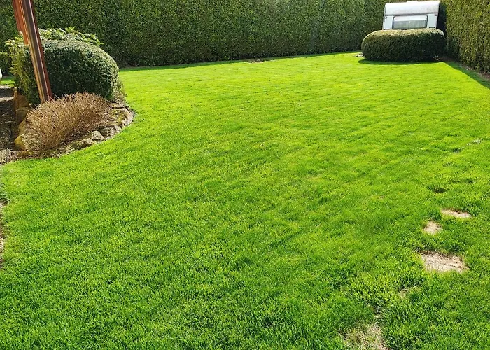 Villa Nad Jeziorem - Mira *